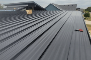 Choose the right roofing contractors